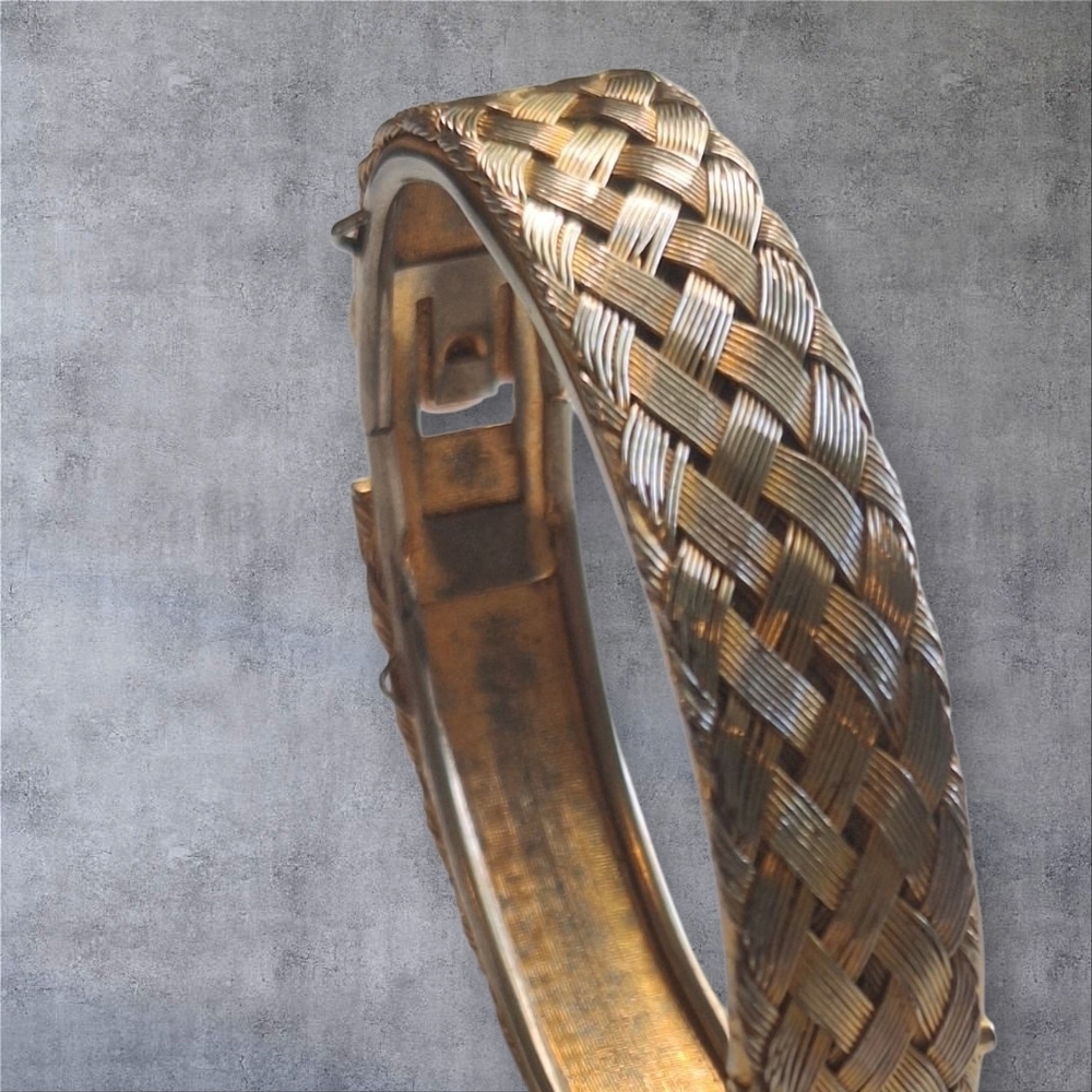 Vintage Gold-Tone Women's Cuff Bracelet FREE SAFTEY CHAIN